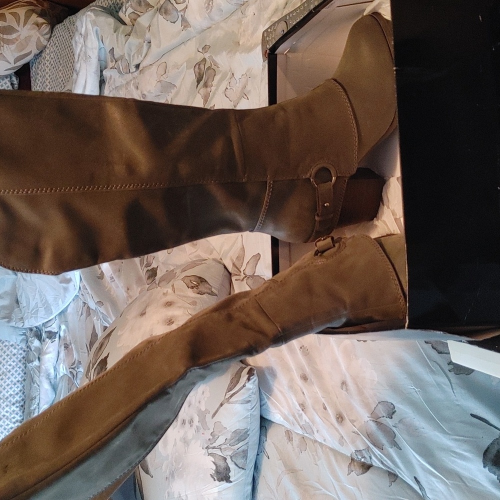 Grey boots 3in heel